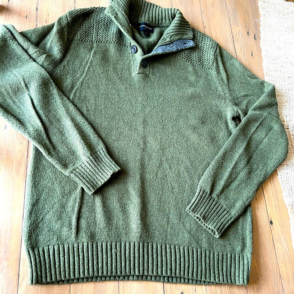 Banana Republic Vneck cardigan